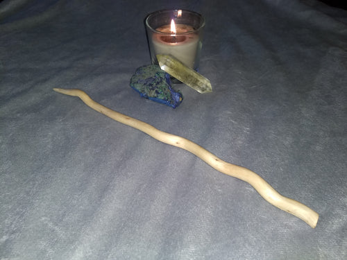 13 inch natural curly willow wood wand (Candle and crystal not included.)