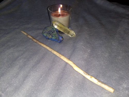 13 inch natural holly wand. (Crystal and candle not included.)