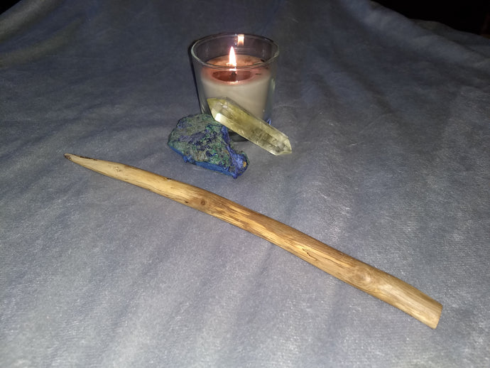 11.75 inch natural oak wand (Crystal and candle not included)